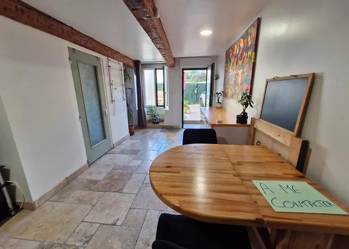 Charmant Studio Apartment